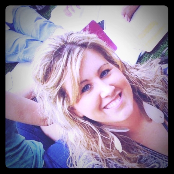 Meet your Posher, Racheal - Picture 1 of 1